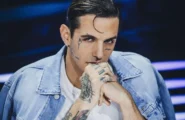 Arzachena si “porta a casa” Achille Lauro per il Capodanno 2025: la città si prepara a una notte da star