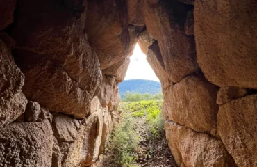tomba dei giganti di sant'anastasia