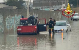 vigili del fuoco a porto torres