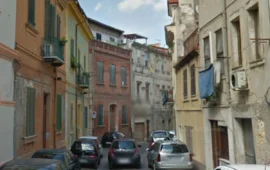 Sassari, minaccia di far esplodere casa con due bombole di gas: blitz di Polizia e Vigili del Fuoco evita la tragedia