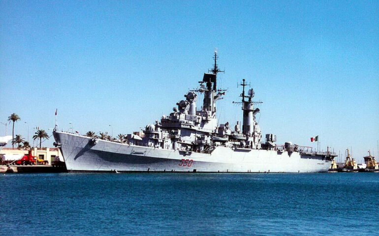 Una nave da guerra italiana
