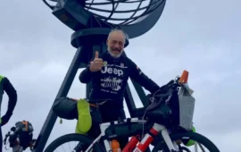 La storia del cagliaritano Michele Marongiu, dalla Sardegna alle Ande: “Pedalare come atto di presenza”