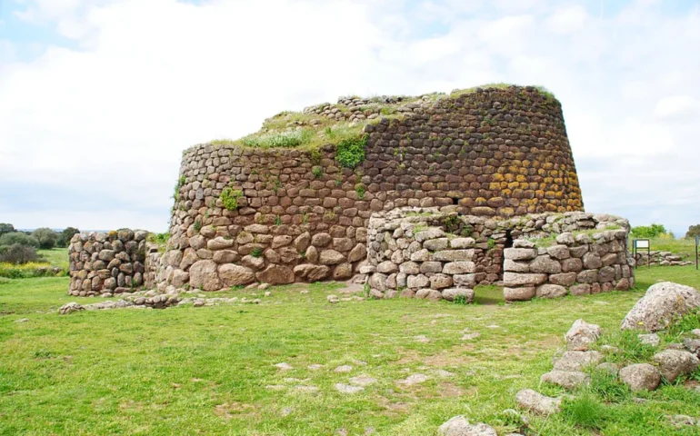 abbasanta nuraghe losa