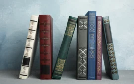 In crisi con i doni natalizi? Ecco cinque grandi classici della letteratura sarda da mettere sotto l’albero