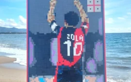 Gianfranco Zola in versione Lego: il tributo d’arte di Maurizio Lampis al mito del calcio sardo