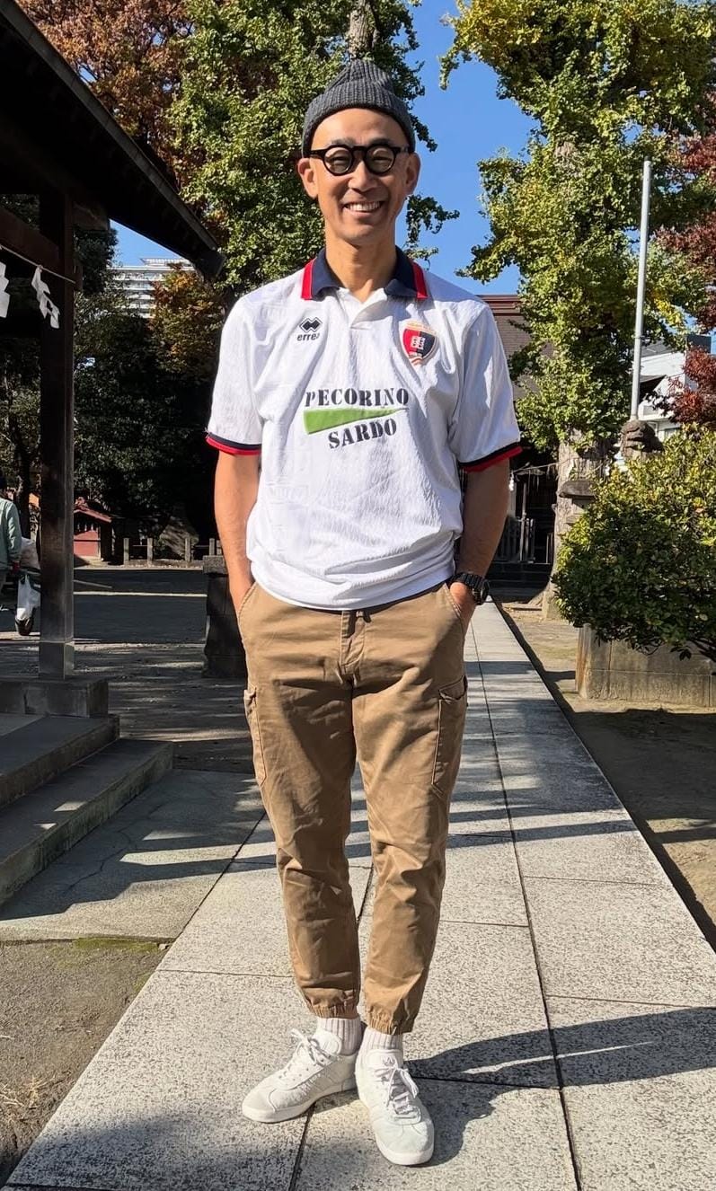 megu zida collezionista maglie calcio giapponese