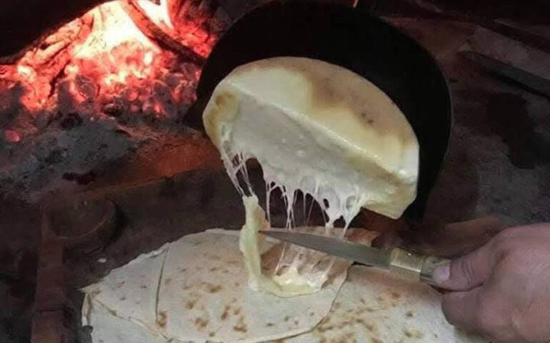 Pecorino arrosto (Foto La mia Sardegna, Facebook)