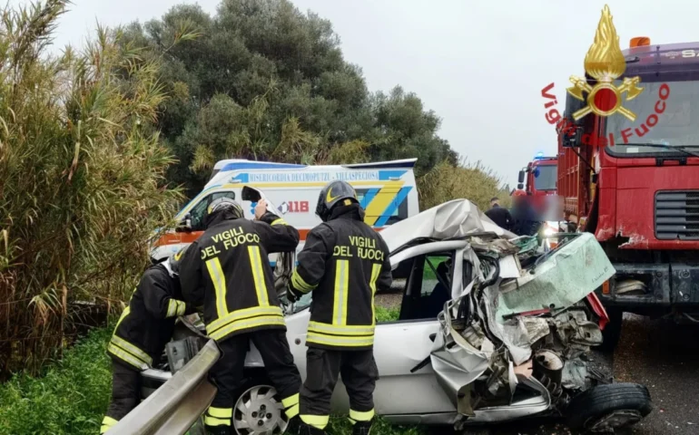 Assemini, incidente sulla SS130: intervento dei Vigili del Fuoco di Cagliari