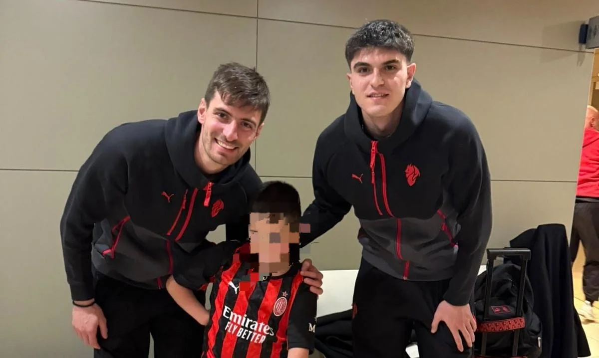 Cagliari: Daniel realizza il suo sogno e abbraccia i campioni del Milan