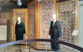 Dalle gonne di Fonni alle passerelle della moda: la Sardegna del Plissé in mostra a Cagliari