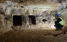 Truncu Reale: scoperte tre Domus de Janas con decorazioni mai viste prima. Apertura entro il 2026