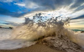 Maltempo in Sardegna: in arrivo pioggia e mareggiate con onde fino a 5 metri