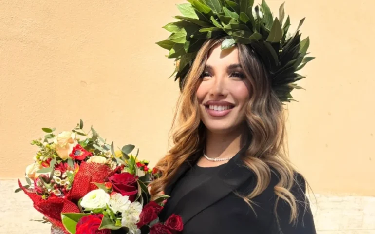 All’Università di Cagliari si laurea in dolce attesa: la storia di Sara nel giorno della festa delle donne