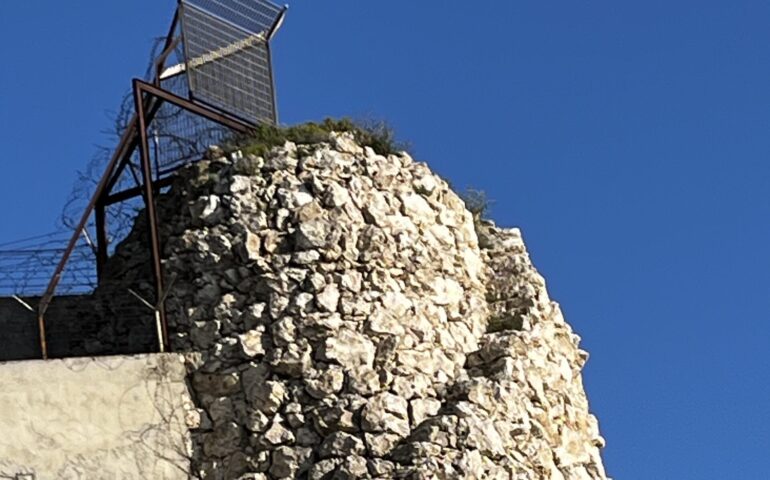 Cagliari, i falsi nuraghi a Sant’Elia. Polastri: “Quando il sensazionalismo supera i fatti”