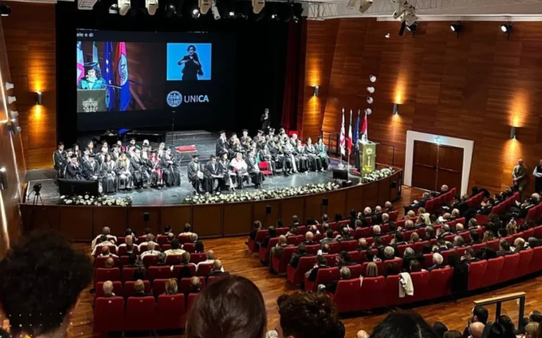 Cagliari, 405 anni di UniCa: il futuro prende voce dagli studenti