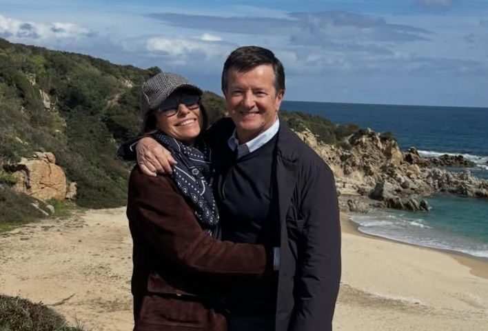 Fuga in Sardegna per Cristina Parodi e Giorgio Gori: il fascino dell’Isola d’inverno
