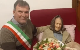 Sardegna in festa: Severina Foddis taglia il traguardo dei 102 anni