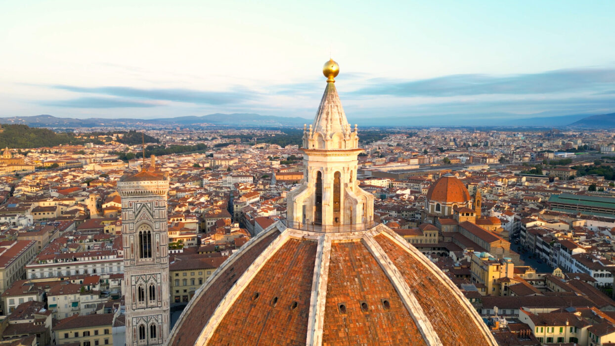 Perché Firenze si chiama così? Un viaggio alle origini del nome della città del Rinascimento