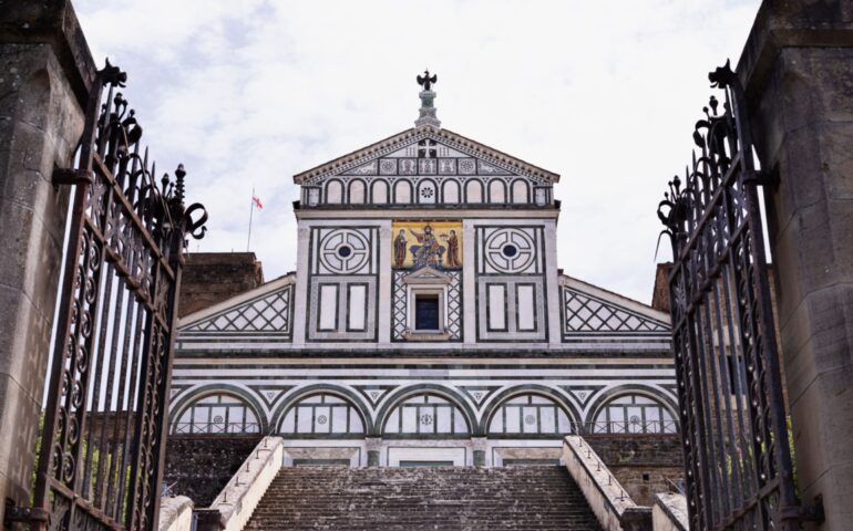 La Basilica di San Miniato al Monte: un gioiello dell’architettura romanica a Firenze