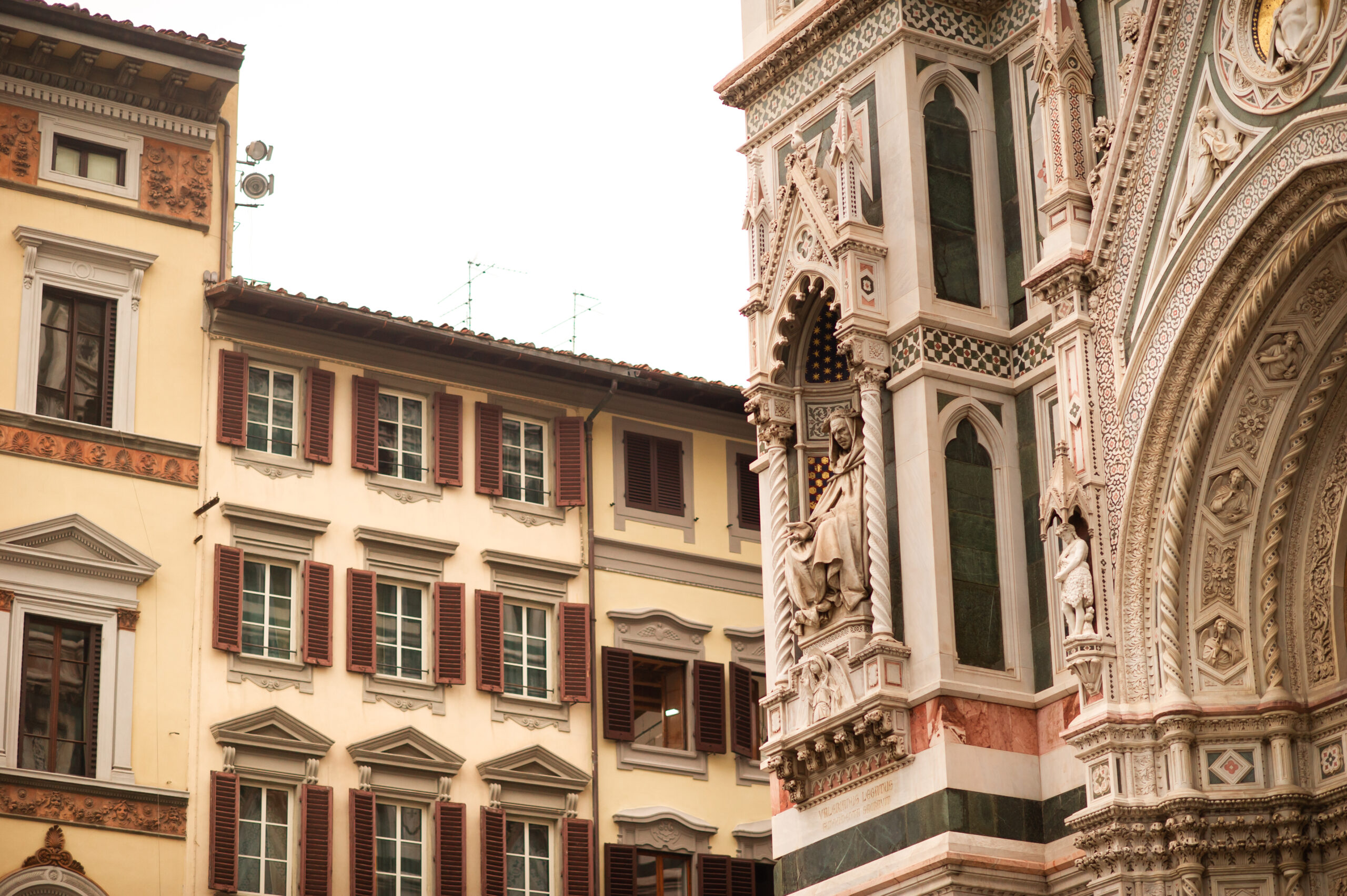 La Cattedrale di Santa Maria del Fiore: un capolavoro dell'arte gotica e rinascimentale