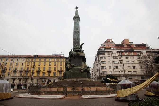 Monumenti milanesi: l’obelisco delle Cinque Giornate, l’opera che simboleggia la ribellione all’invasione austriaca