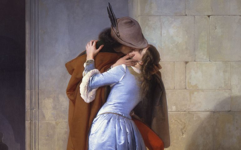Lo sapevate? Il Bacio di Hayez, capolavoro della Pinacoteca di Brera, è un quadro ricco di simbologie
