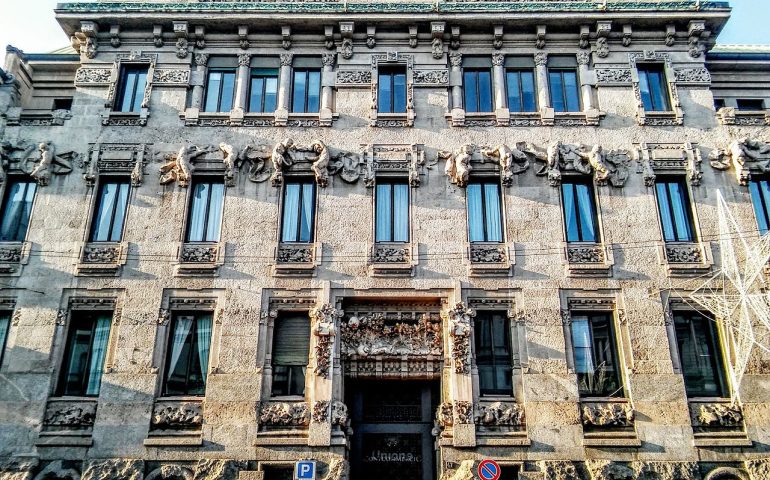 Monumenti milanesi: Palazzo Castiglioni, il manifesto dell’Art Nouveau in città