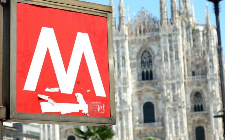 Lo sapevate? Perché la prima metropolitana di Milano è bianca e rossa?
