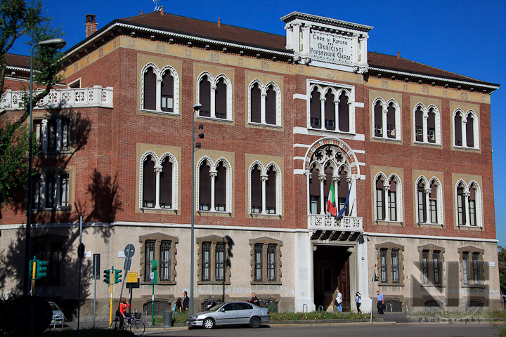 Monumenti milanesi: Casa Verdi, il palazzo dove riposano i musicisti anziani indigenti