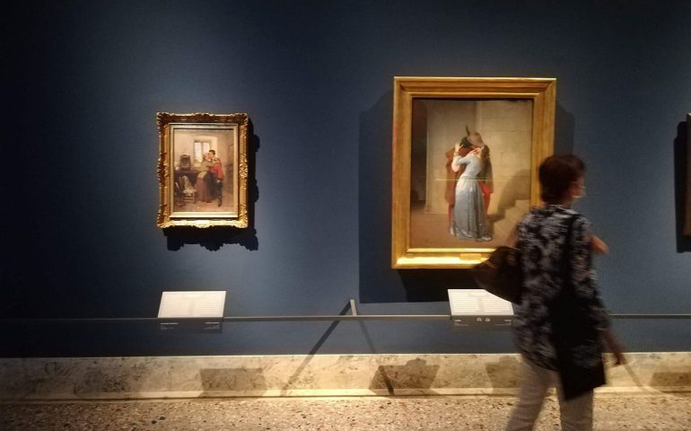 Lo sapevate? Perché il Bacio di Hayez, capolavoro della Pinacoteca di Brera, è così famoso?