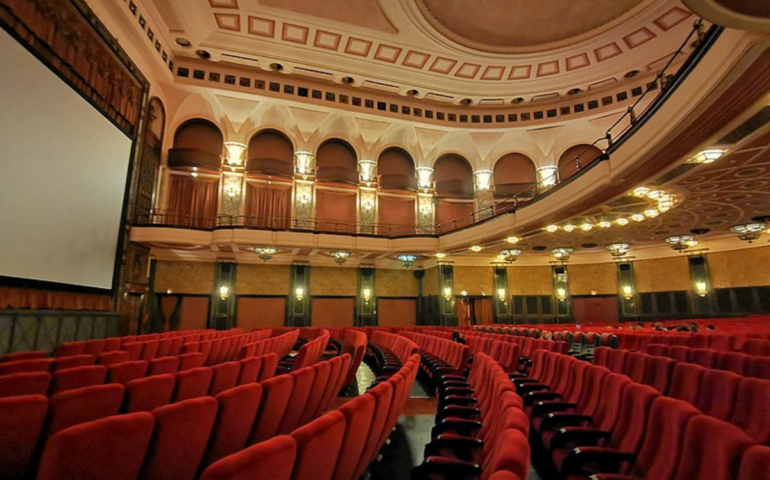 Il cinema Odeon chiude: al suo posto, un centro commerciale