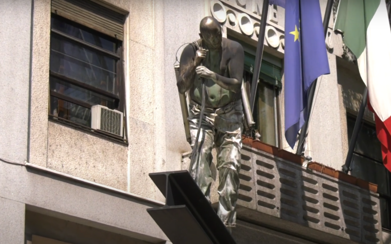 L'uomo sulla luce Milano