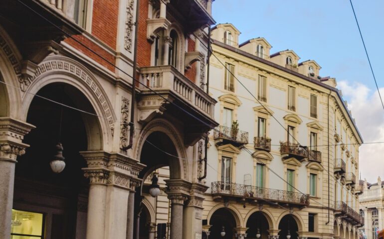 Milano dedica un murale a Giulia Cecchettin