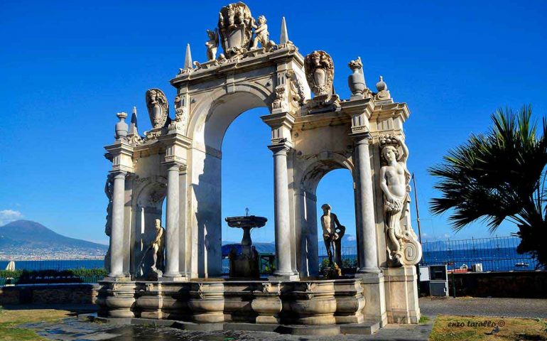 Monumenti napoletani: la magnifica Fontana del Gigante
