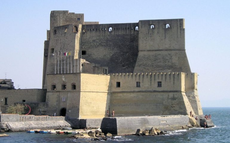 Monumenti napoletani: Castel dell’Ovo, meraviglia dell’antico sistema difensivo della città