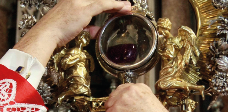 Lo sapevate? Nel Duomo di Napoli è custodito il sangue di San Gennaro