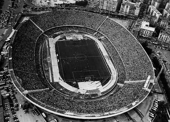Lo sapevate? Lo stadio Maradona (San Paolo) detiene il record di spettatori per una partita di serie A