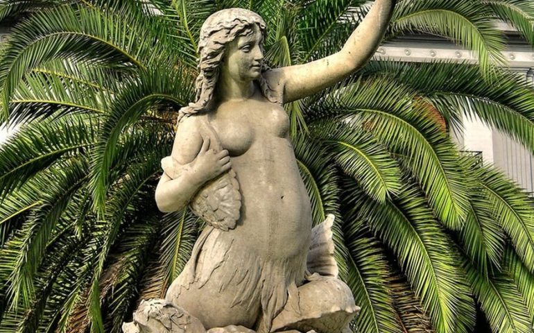Lo sapevate? Dove si trova a Napoli la tomba della sirena Partenope?