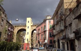Luoghi di Napoli: da via Foria San Gennaro fino ai Vergini e alla Sanità, la città nobile del Sei e Settecento