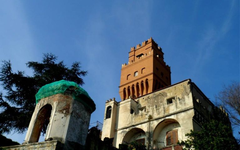 Luoghi di Napoli: il Moiariello e la torre del Palasciano, tra orti e viuzze silenziose