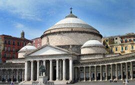 Lo sapevate? Quante chiese ci sono a Napoli?