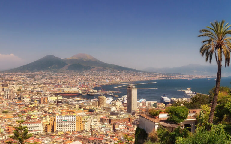 Napoli, l’arte prende il metrò. La linea 6 della metropolitana si trasforma in galleria d’arte