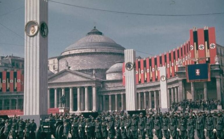 Hitler a Napoli nel 1938 (fonte Picryl.com)