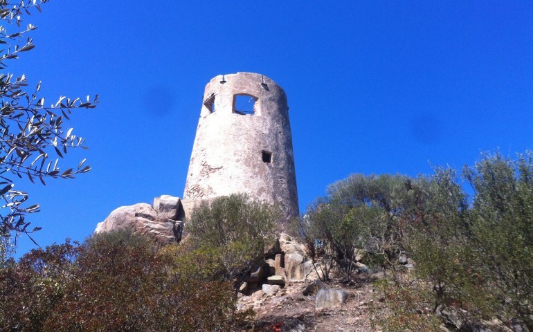 Tortolì, arriva “La Torre dei desideri”: un progetto per valorizzare la Torre di San Gemiliano