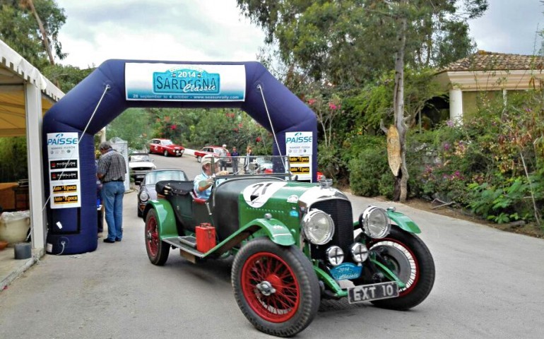 Màchinas de època in s’Arbatax Park pro sa Sardegna Classic 2014