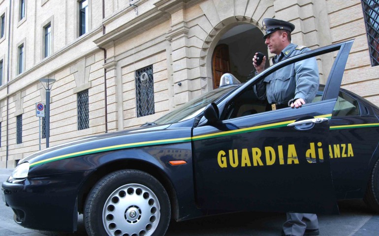 guardia finanza