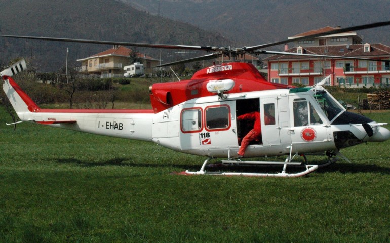 Villagrande, grave dopo la caduta dallo scooter. 18enne trasportato in elicottero a Nuoro