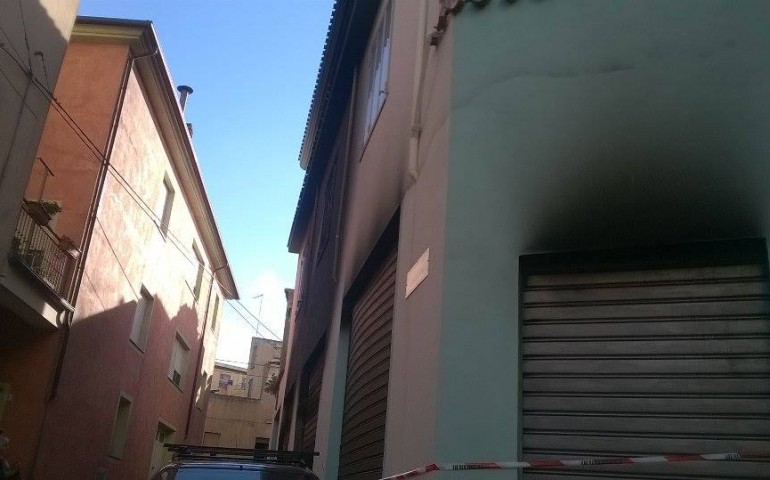 Perdas. Divampa un incendio nel magazzino di un pensionato