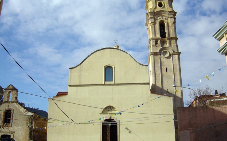 chiesa barisardo