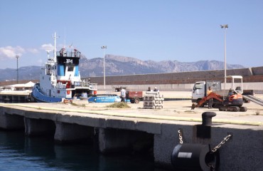 Lavori al Molo di Levante, Arbatax ( foto di A.Useli)
